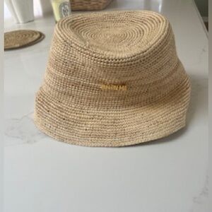 Van Palma Raffia Bucket Hat